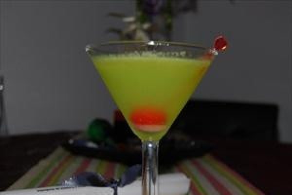 Martini Dulce cu Kiwi