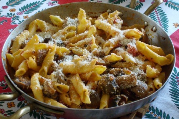 Garganelli (paste) cu Ciuperci