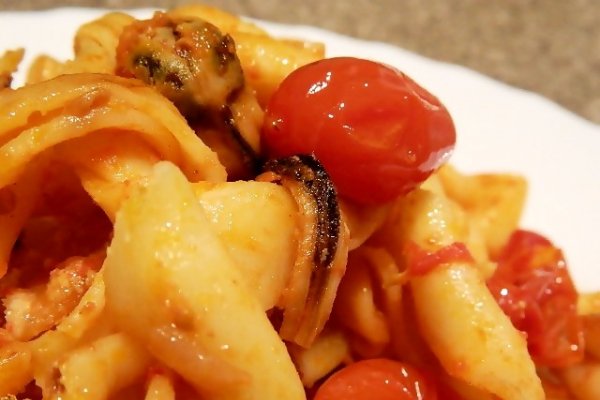 Fusilli Al Torchio cu Fructe de Mare