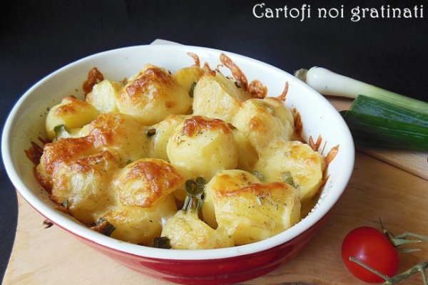 Cartofi noi gratinati