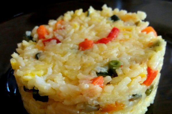 Orez cu legume si ciuperci - o garnitura sanatoasa