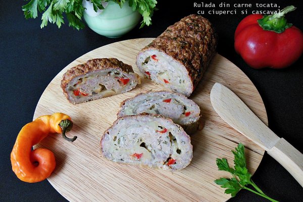 Rulada din carne tocata, cu ciuperci si cascaval - reteta de aperitiv