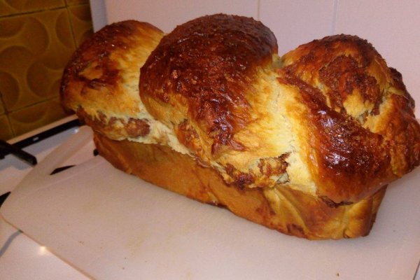 Cozonac fara framantare cu umplutura de nuca si cacao - simplu de facut