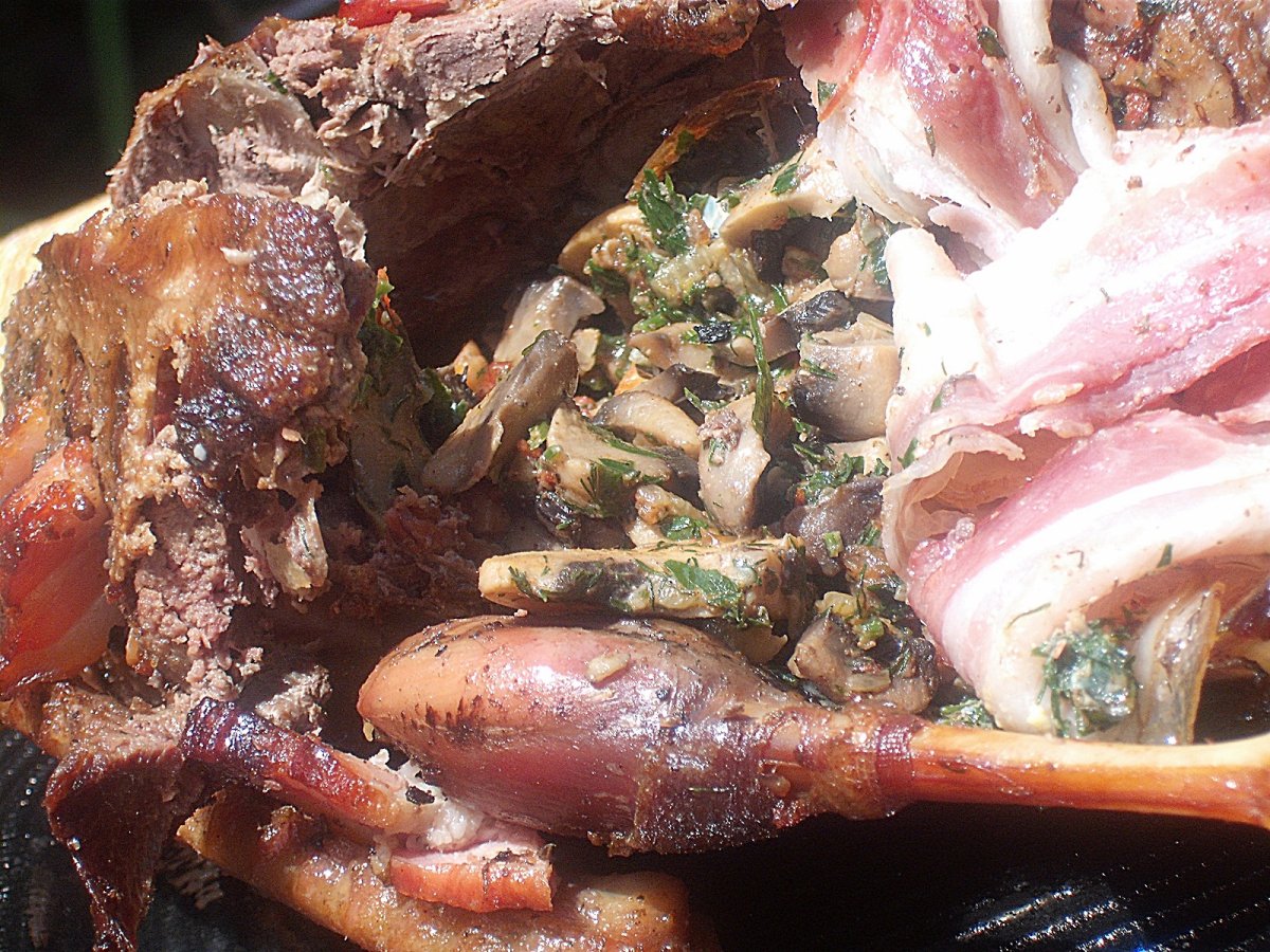 Gasca umpluta cu ciuperci