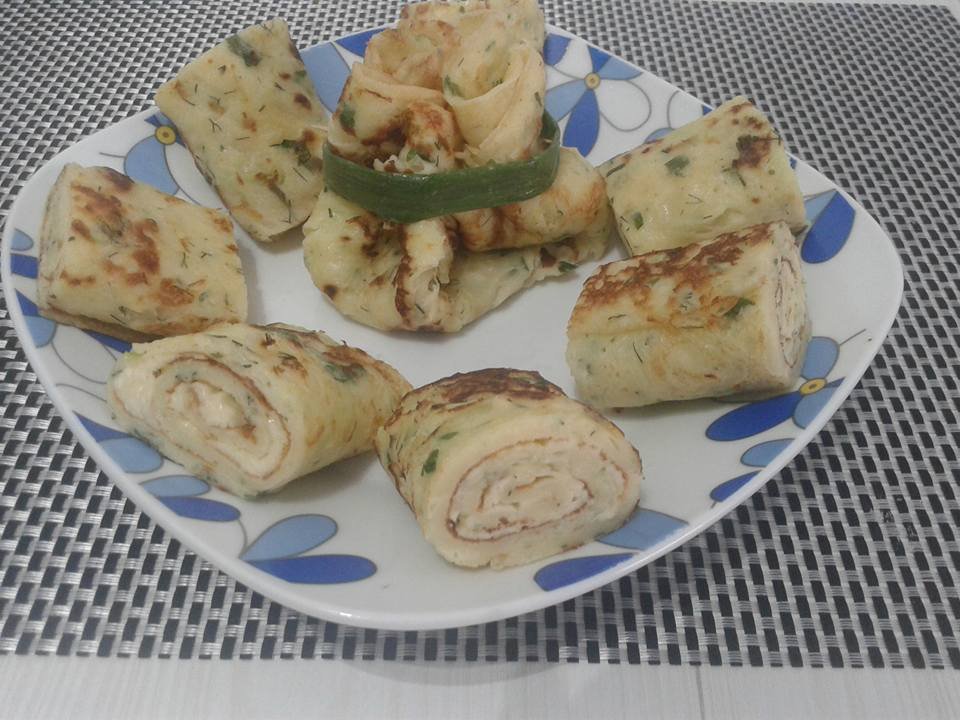 Clatite cu dovlecel si branza