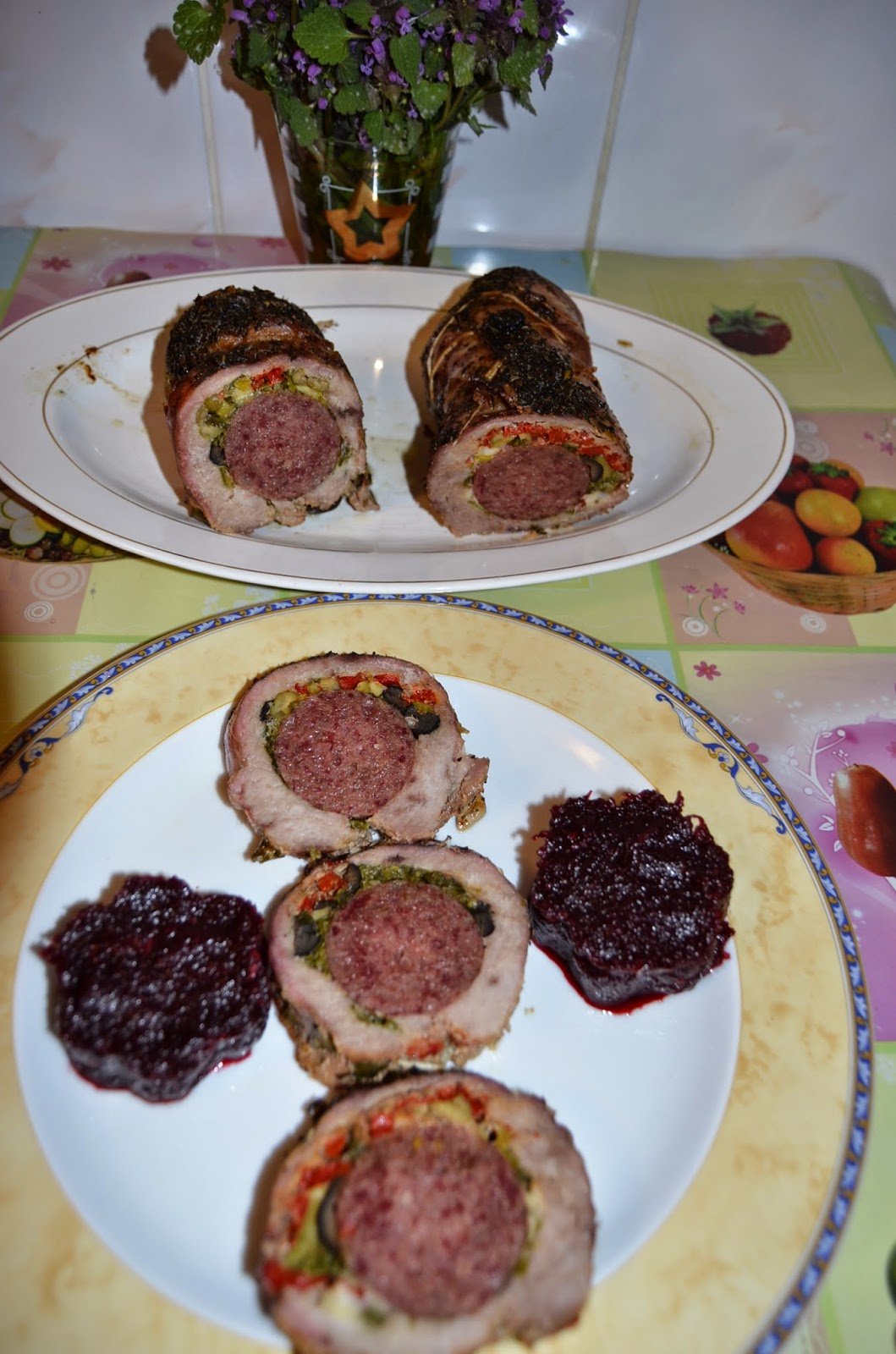 Rulada de porc cu salam uscat