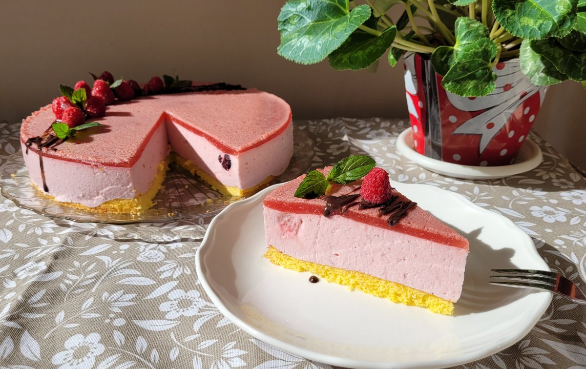 Cheesecake cu capsuni